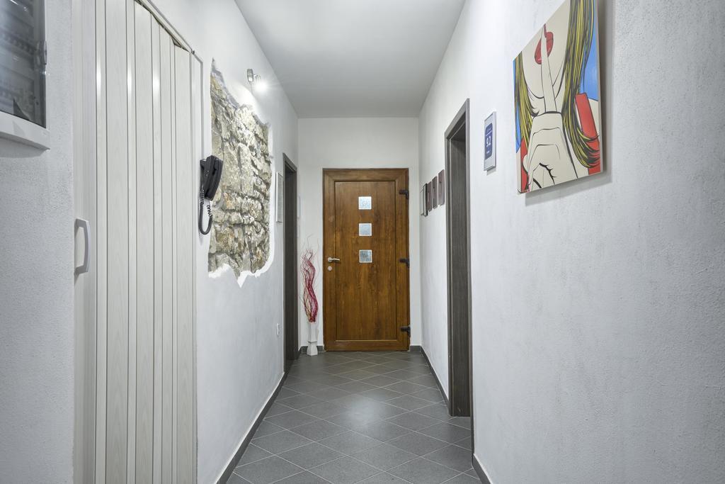 Top Center Rooms & Studio Hiša za goste