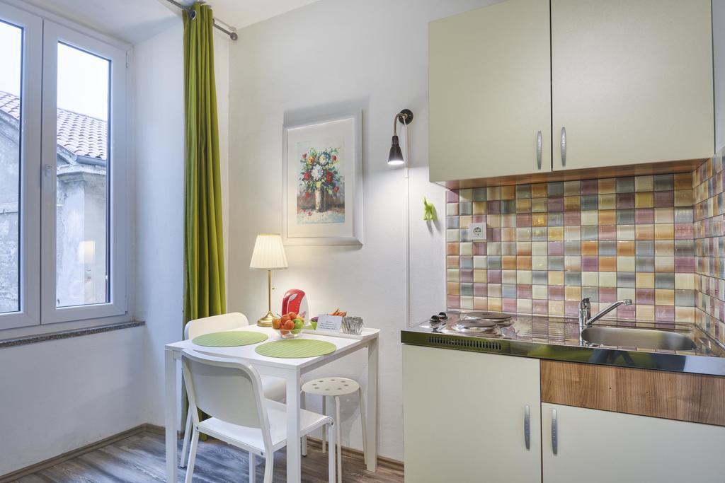 Top Center Rooms & Studio Penzión pre hostí Pula